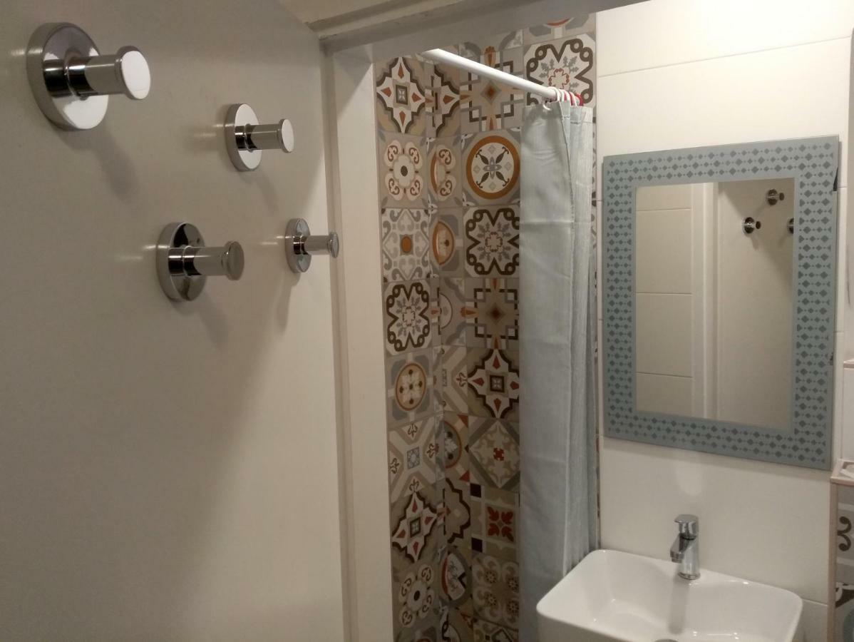 Street Garden Apartment Χβαρ Εξωτερικό φωτογραφία